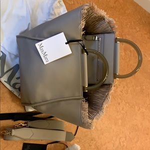 Reversible Max Mara handbag SOLD OUT lovely